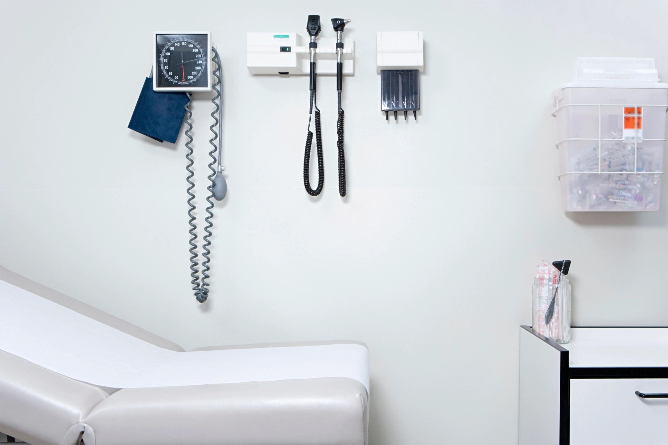 Signs a doctor’s office is toxic